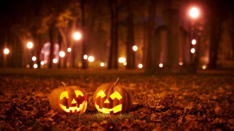 El pueblo de Madrid que celebra Halloween como en una película