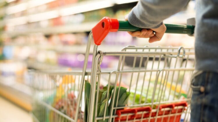 Ni Aldi ni Carrefour: esta es la cadena de supermercados más barata de España, según la OCU 1 La cadena de supermercados más barata de España