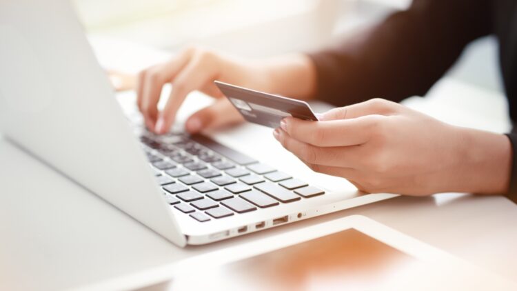 Es oficial: el Banco de España confirma un cambio clave en las transferencias inmediatas que afectará a todos los bancos 1 Confirma un cambio clave en las transferencias