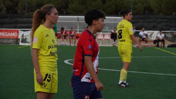 "Vemos posible el ascenso" 1 Violeta, Simancas