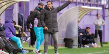 Javi Baraja ante el Marino de Luanco