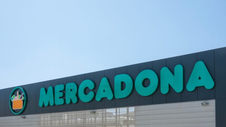 Confirmado: Mercadona arrasa a Lidl y Carrefour con un movimiento que cambia el mercado y deja atrás a la competencia 1 Confirmado: Mercadona arrasa a Lidl y Carrefour