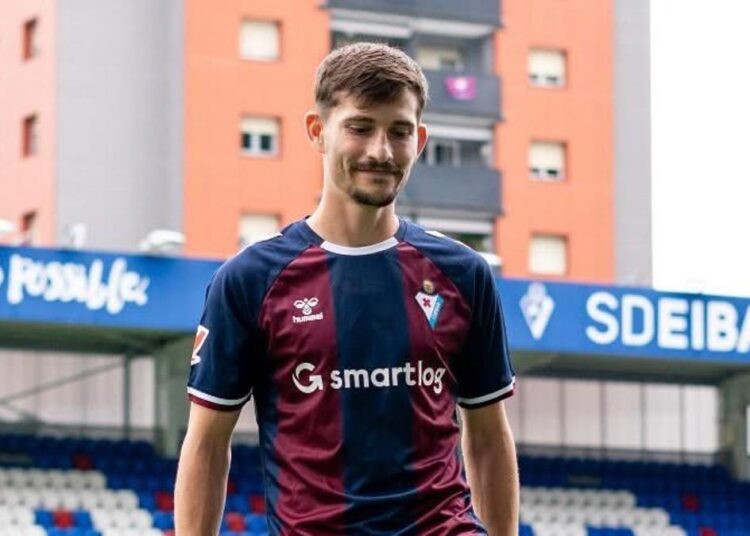 La Pizarra de Blanquivioletas | SD Eibar 4 Toni Villa Eibar