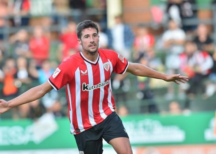 A seguir en la SD Eibar: Javier Martón 4 Martón Athletic