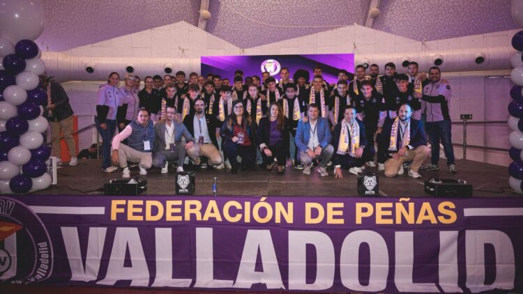 Las peñas abrazan al Real Valladolid de Almada 1 Federación de Peñas del Real Valladolid