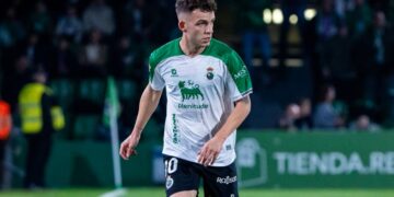 Íñigo Vicente, Racing